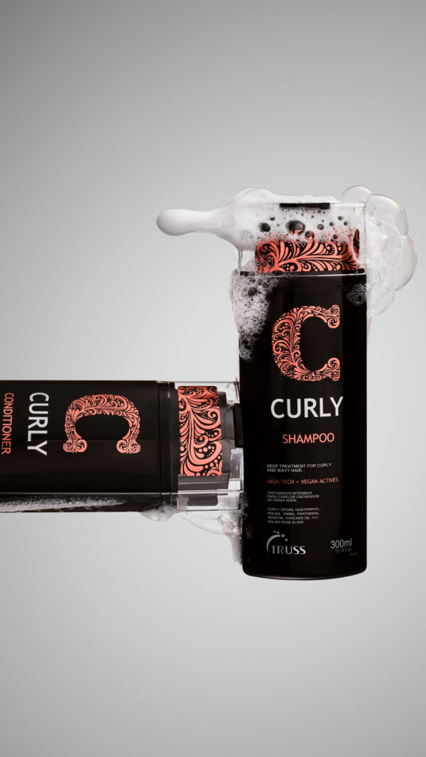 Shampoo TRUSS Curly – Definição e Hidratação para Caracóis (300ml)